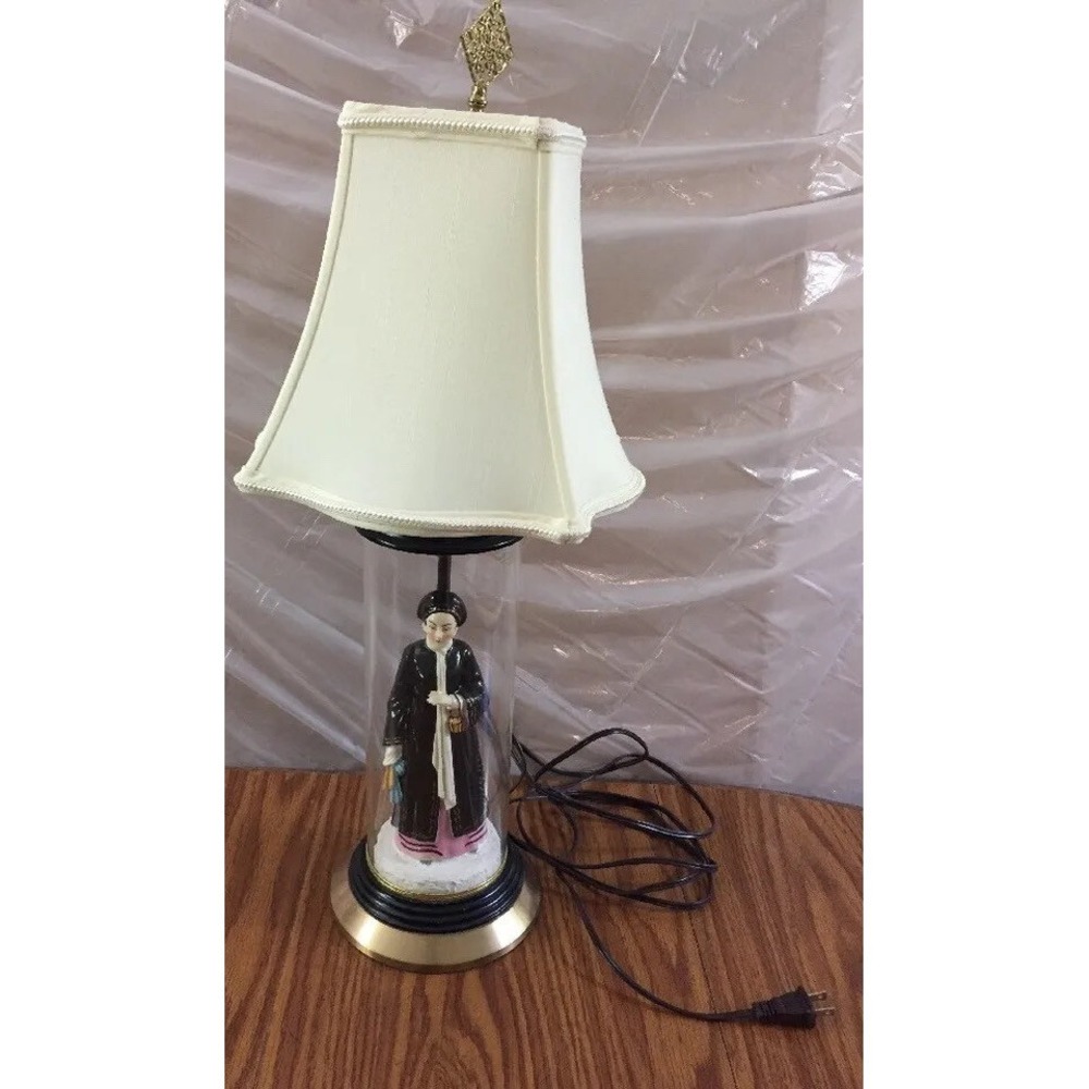 Vintage 70s Porcelain Figural Asian Woman Table Lamp Clear Plastic Sleeve 25"